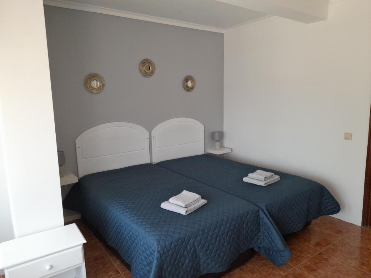 Apartamentos Serranheira Costa de Santo Andre Esterno foto